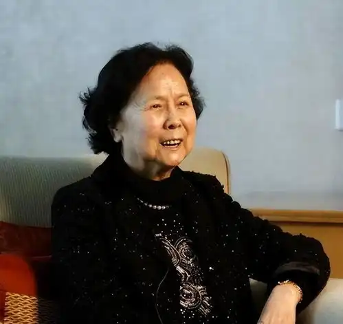 白龙马晚年过得凄惨,杨洁导演2次探望落泪,为何不出手救它