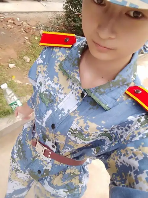 最in军装照第三期,帅哥美女来一堆