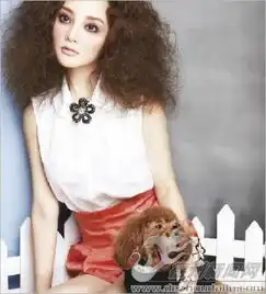 李小璐大卖萌妆示范甜美范