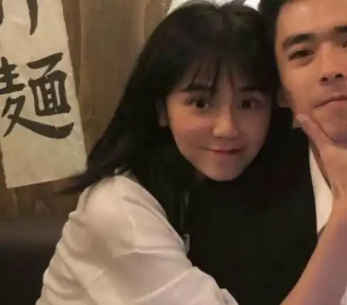 和一个很穷的女孩子谈恋爱是什么体验网友蓝瘦香菇