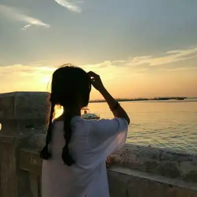 阳光干净的微信头像姜甜元气满女生头像我要个性网