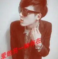 戴眼镜有字男生头像,戴眼镜框的男生头像图片精选