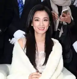 40岁女星的无修图许晴俞飞鸿我是真的服,黎姿打针的痕迹有点重