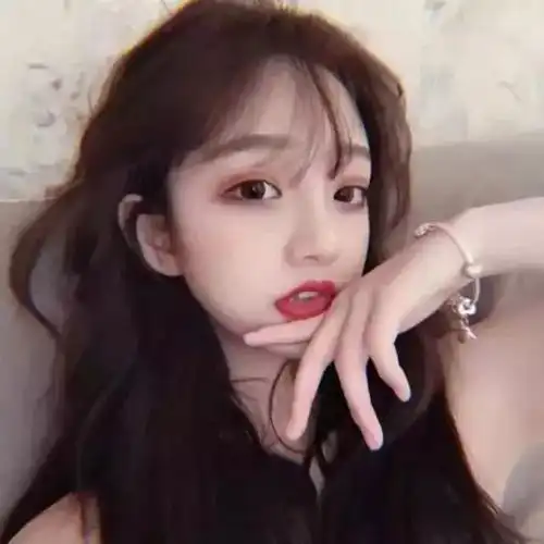 女生头像握不住的他,放下也罢
