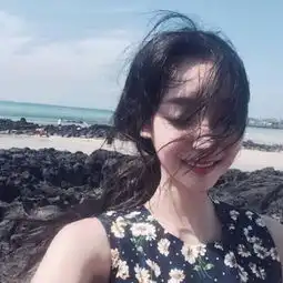 淳萃不做作的拍照pose刷屏十一长假