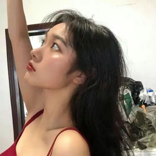 温柔又高级的女生头像