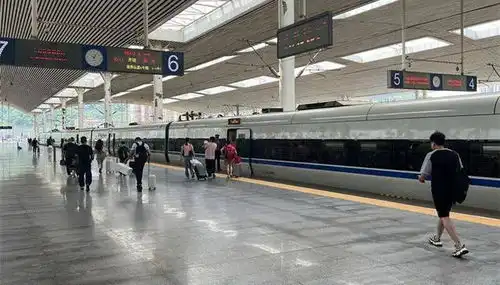 台风格美远去,福州火车站旅客列车陆续恢复开行