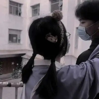 神仙情头扎心丧句我在等一个人,可以陪我很久很久的人