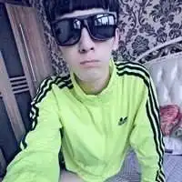 忧郁有字头像男生微信头像图片大全