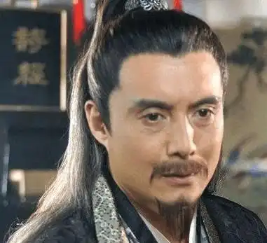 他后悔天价出演白龙马,曾遭同剧组演员暴打,如今在街边卖卤菜