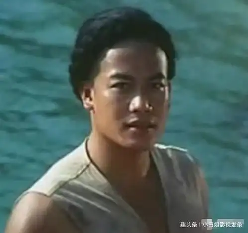 他名气不输李连杰,因演恶人走红,却在37岁因吹冷气去世