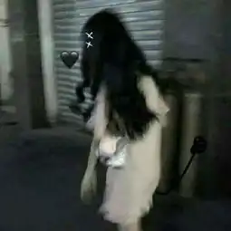 好看清纯女生头像背影侧脸,人生不在于拿有一手好牌