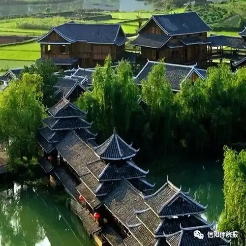 校报美文秀暖城