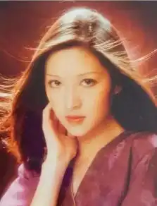 李敖为她抛妻弃女,林青霞见她甘拜下风,无数男人为她大打出手,今天她绝对值得我们的祝福