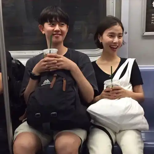520秀恩爱必备的情侣头像