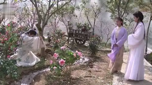 三版王语嫣初见段誉,你最喜欢哪一版