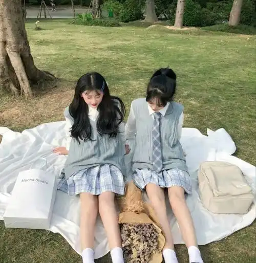 我在厕所门口,搅黄了闺蜜的婚礼